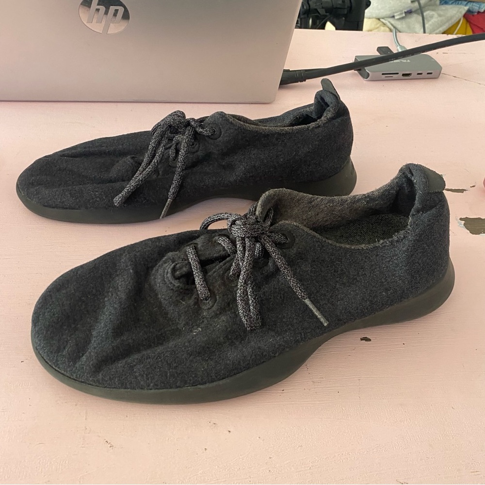 Allbirds Wool Runners Men’s 10 Charcoal Lace Up Sneakers PreOwned Good Condition
